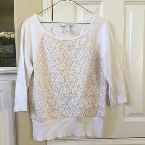 White top sweater with lace insert